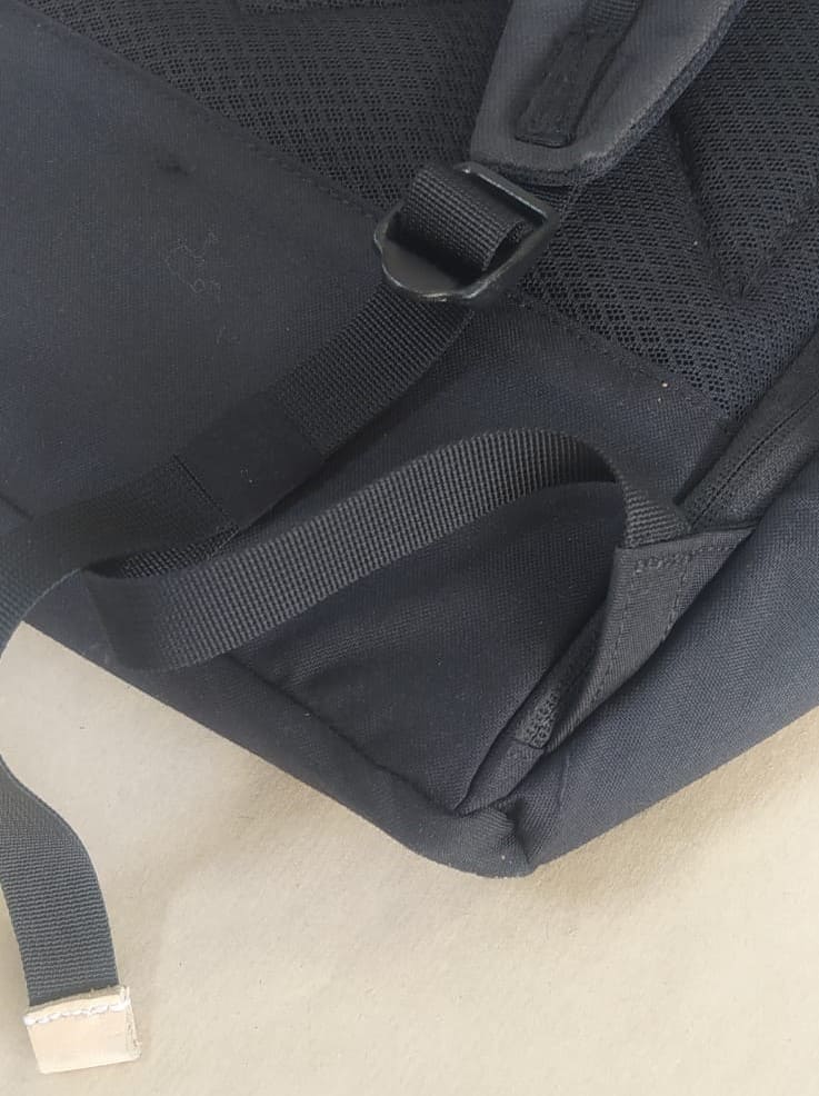 Réparation d'une sangle de sac à dos Mero Mero par Goodloop